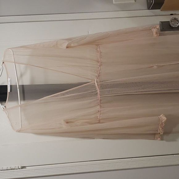 by egreis swim cover nude - Picture 1 of 5